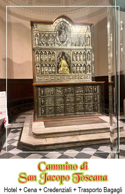Jakobsweg in der Toskana - Silberner Altar in der Kathedrale von San Zeno, Pistoia, hinter der Reliquie von Santiago de Compostela